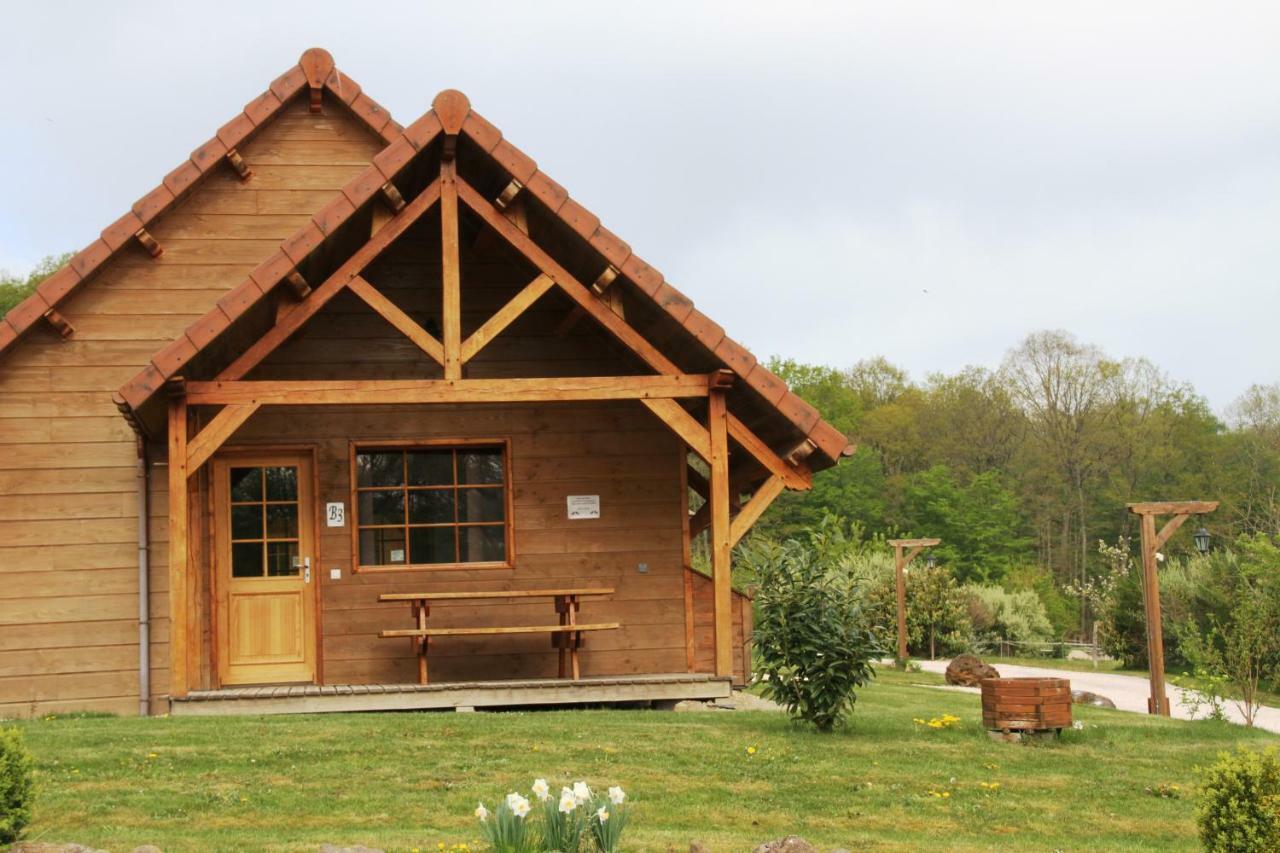 Villa Le Hameau Des Grilles Saint-Fargeau  Exterior foto